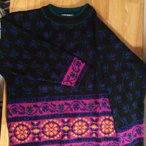 Vintage Carducci Floral Pattern Wool Sweater
